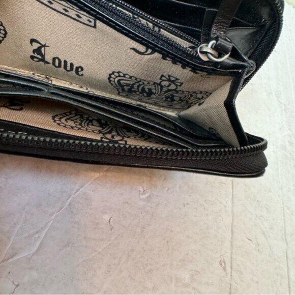 Juicy Couture Y2K Velour Leather Zippy Zip Around Wallet Embroidered Logo Clutch - Picture 9 of 16